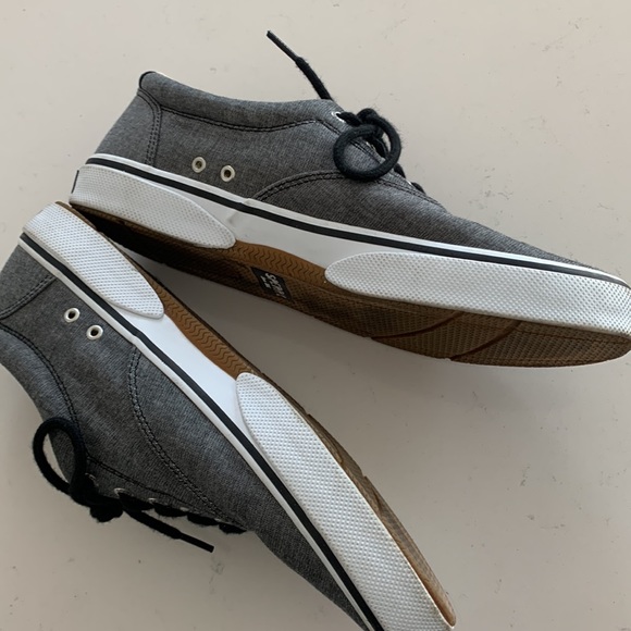 Men’s Sperry’s - Picture 3 of 6